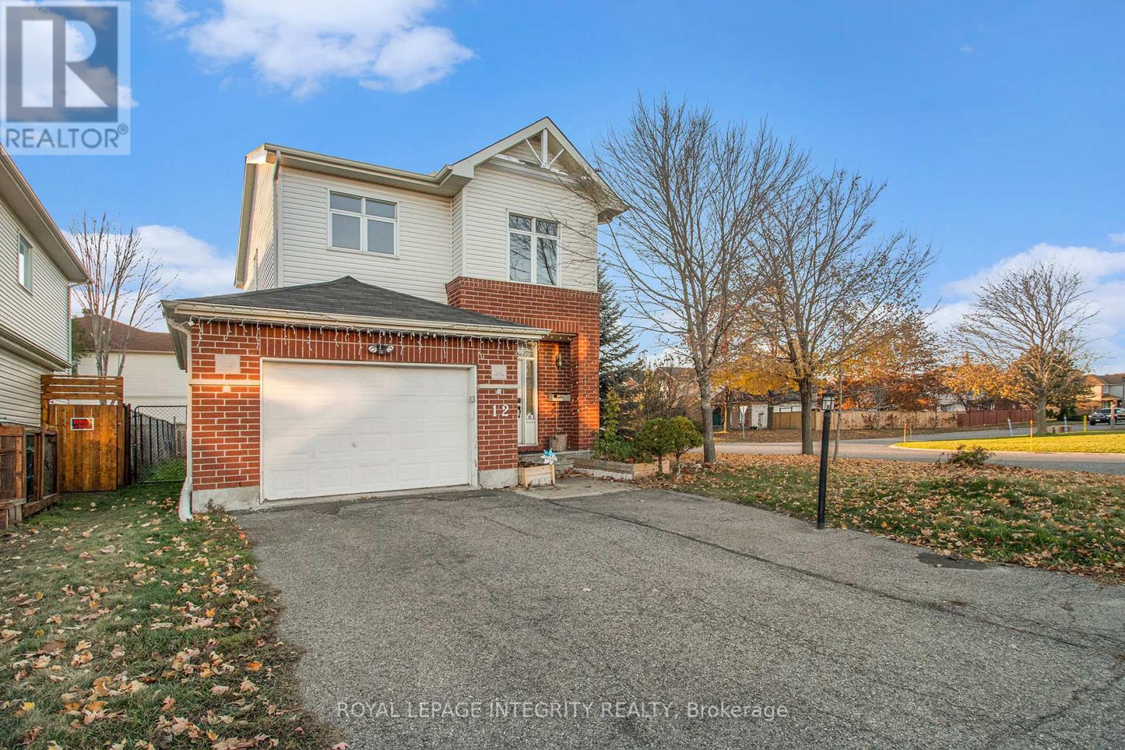 12 Cottingham Street, Ottawa, Ontario  K2G 6H7 - Photo 2 - X12840108