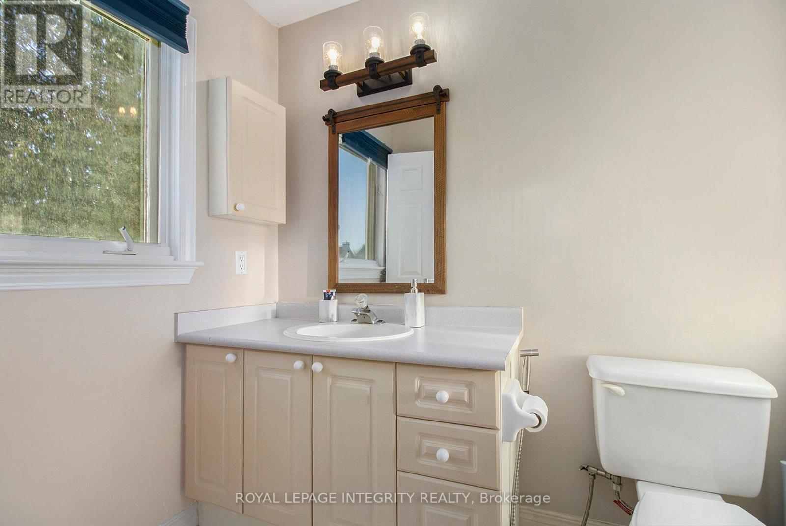 12 Cottingham Street, Ottawa, Ontario  K2G 6H7 - Photo 20 - X12840108