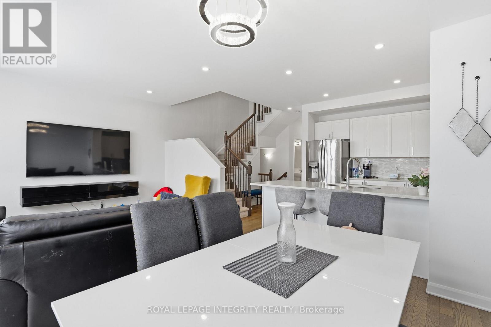 516 Prominence Way, Ottawa, Ontario  K4A 5L3 - Photo 10 - X12840166