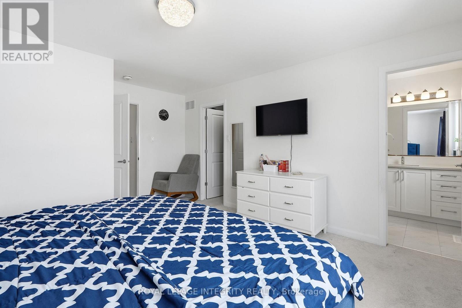 516 Prominence Way, Ottawa, Ontario  K4A 5L3 - Photo 16 - X12840166