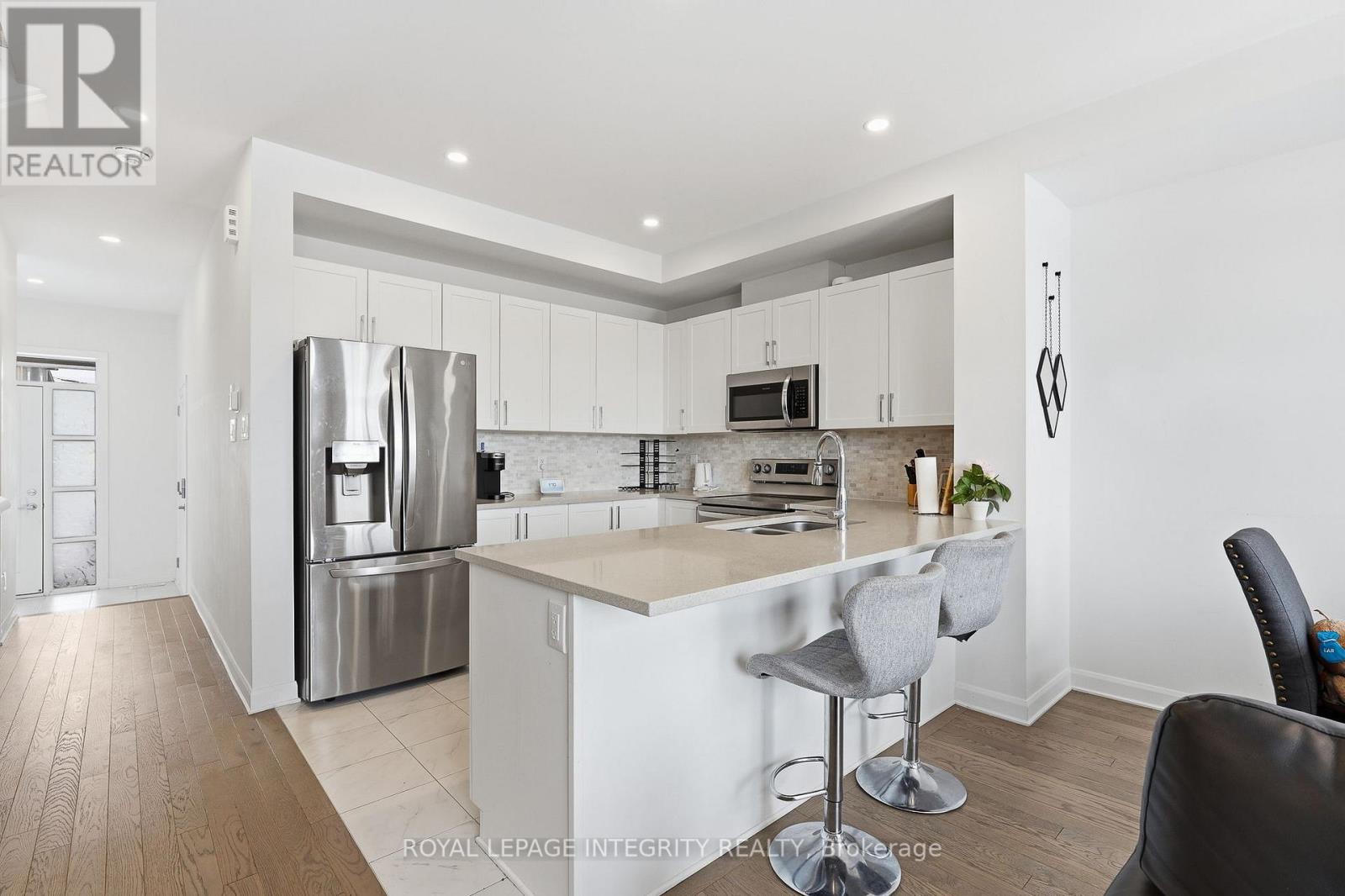 516 Prominence Way, Ottawa, Ontario  K4A 5L3 - Photo 8 - X12840166