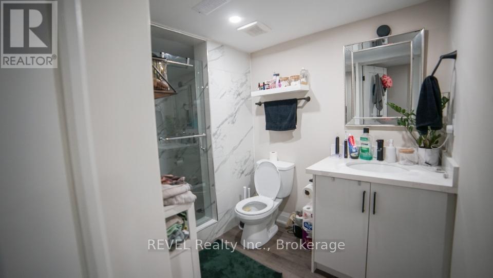 Lower - 510 Lloyd Avenue, Welland, Ontario  L3C 2Z5 - Photo 12 - X12840020