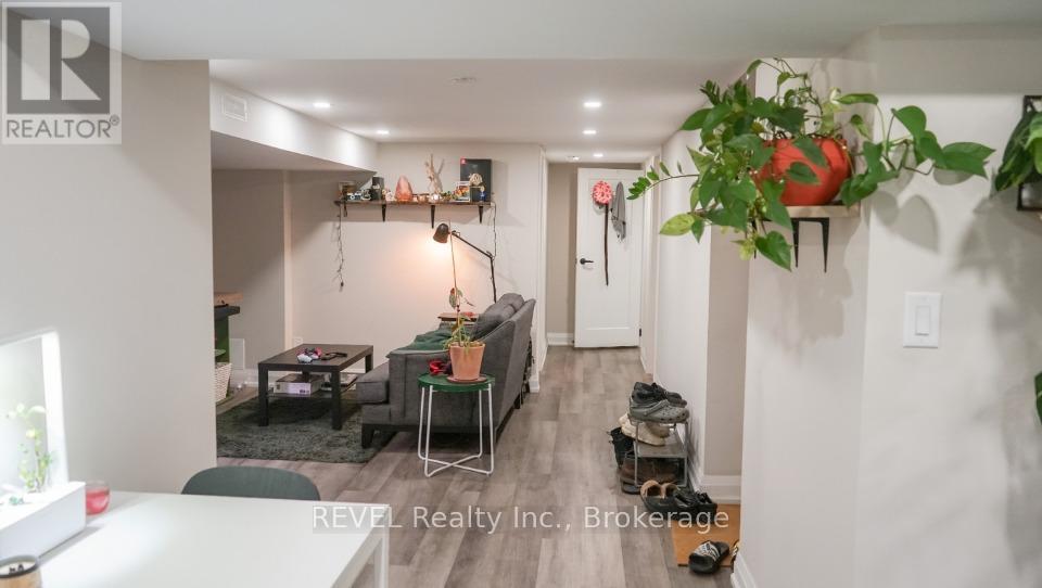 Lower - 510 Lloyd Avenue, Welland, Ontario  L3C 2Z5 - Photo 16 - X12840020