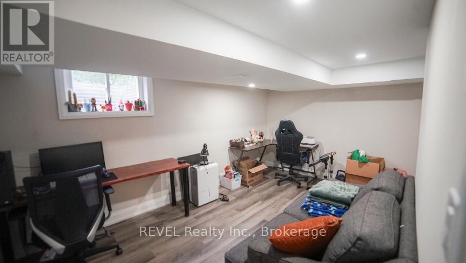 Lower - 510 Lloyd Avenue, Welland, Ontario  L3C 2Z5 - Photo 6 - X12840020