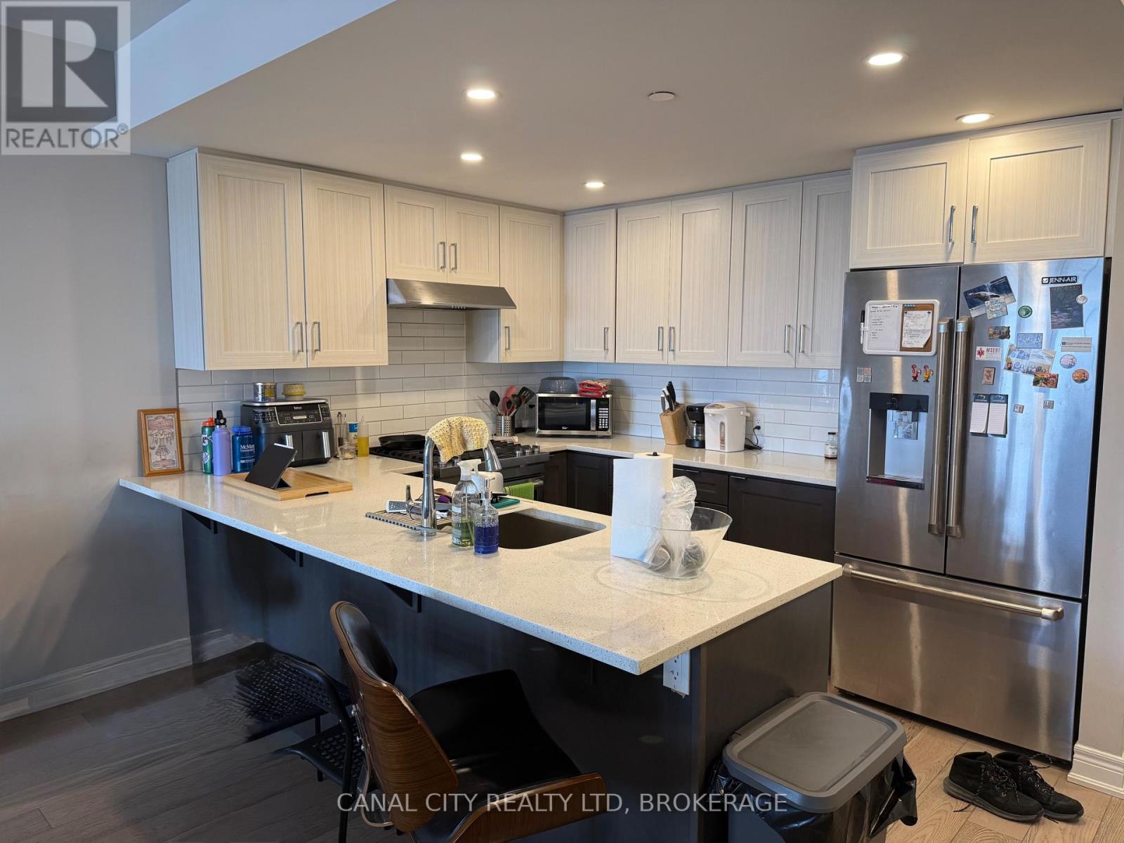 306 - 10 Albert Street E, Thorold, Ontario  L2V 1P1 - Photo 5 - X12840022