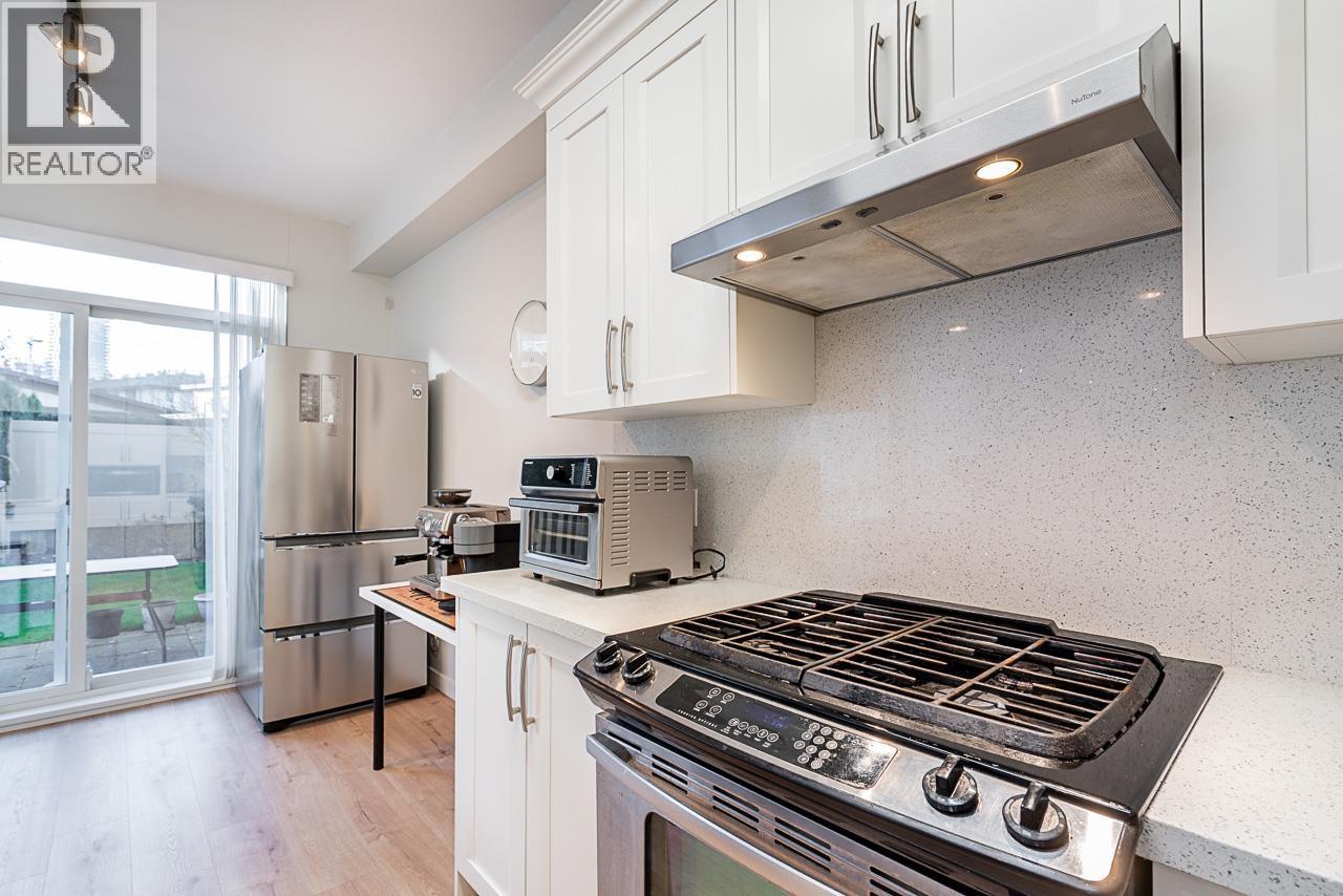 31 1125 Kensal Place, Coquitlam, British Columbia  V3B 0G3 - Photo 11 - R3095346
