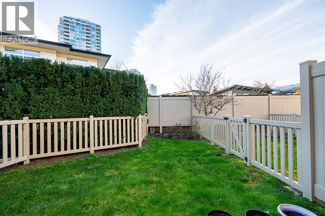 31 1125 Kensal Place, Coquitlam, British Columbia  V3B 0G3 - Photo 32 - R3095346