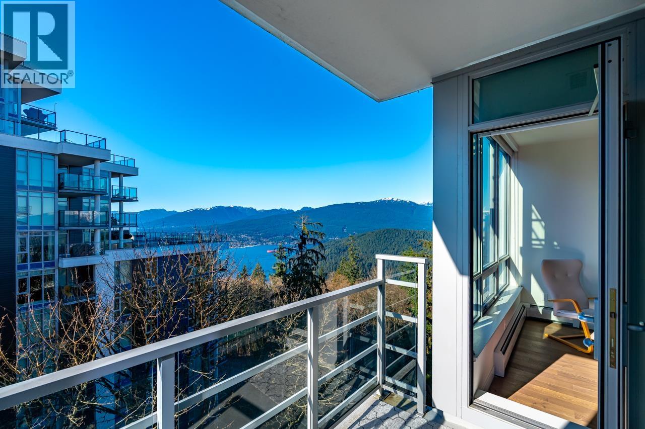 1006 9060 University Crescent, Burnaby, British Columbia  V5A 0E1 - Photo 2 - R3095362