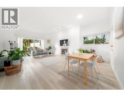 101 2408 HAYWOOD AVENUE, West Vancouver, British Columbia