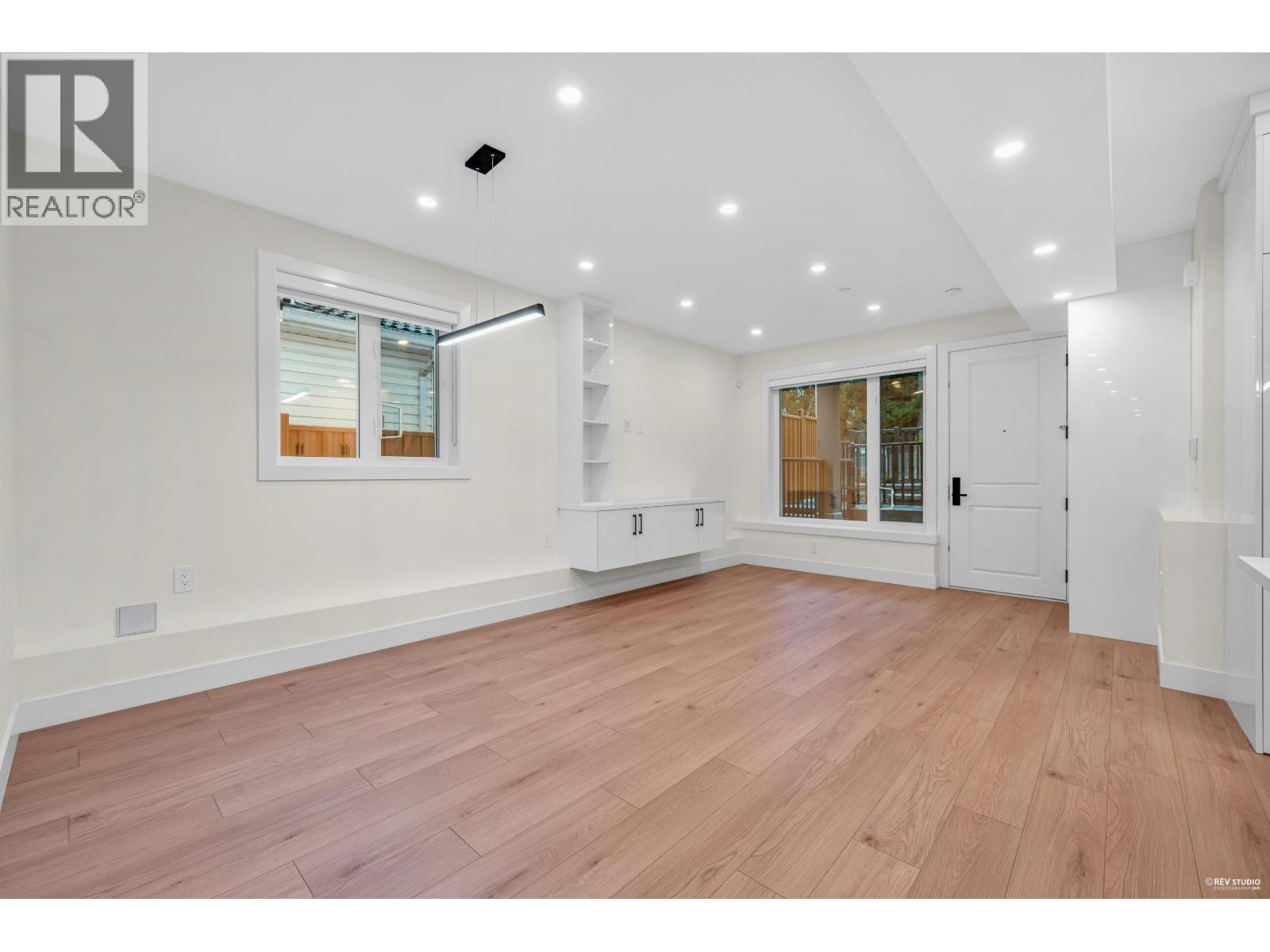 2 3090 Vanness Avenue, Vancouver, British Columbia  V5R 5A1 - Photo 4 - R3095369