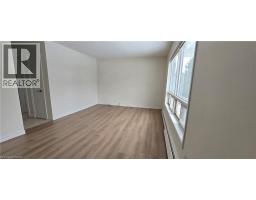 23 RUTHERFORD Drive Unit# A, kitchener, Ontario