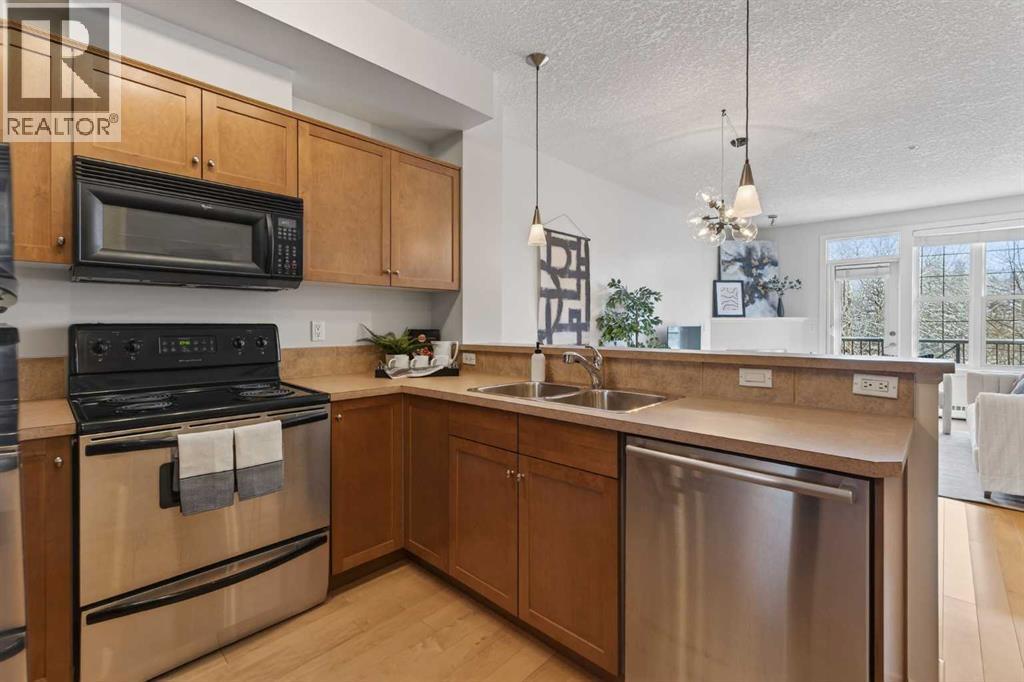 206, 208 Holy Cross Lane Sw, Calgary, Alberta  T2S 3G3 - Photo 9 - A2289904