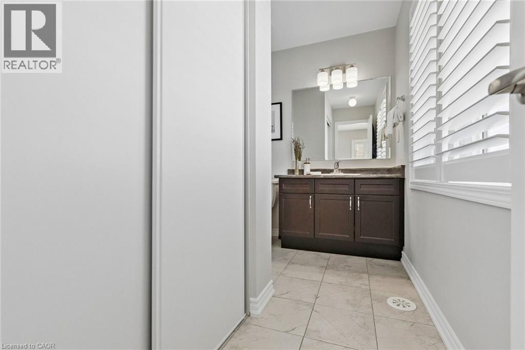 585 Goldenrod Lane, Kitchener, Ontario  N2R 0L7 - Photo 32 - 40808922