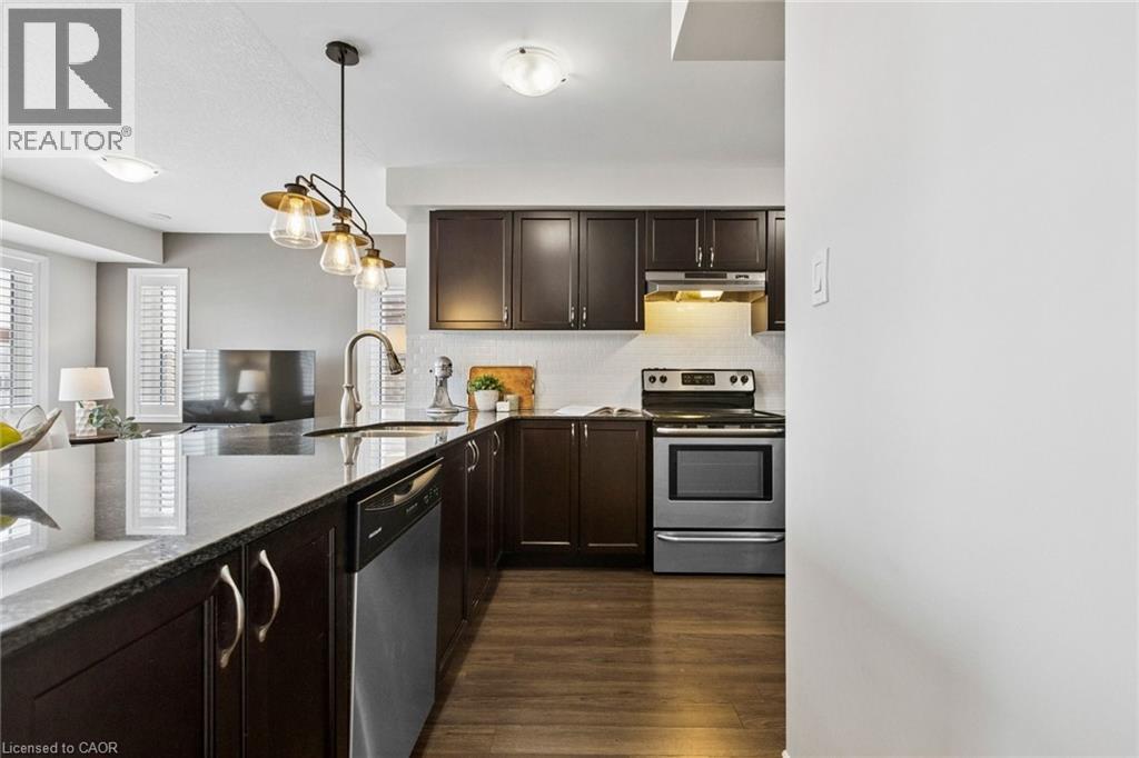 585 Goldenrod Lane, Kitchener, Ontario  N2R 0L7 - Photo 9 - 40808922