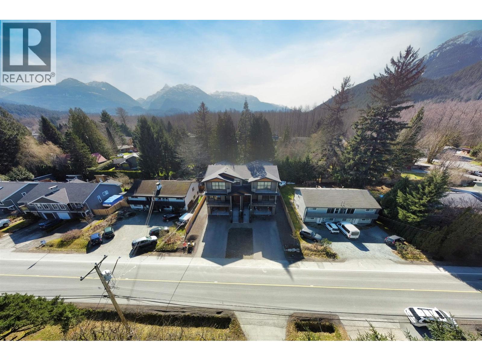 1354 Judd Road, Squamish, British Columbia  V0N 1H0 - Photo 30 - R3094462