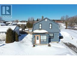 242 Albert, Espanola, Ontario