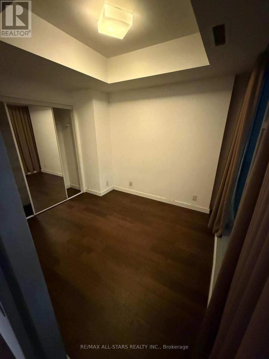 609 - 14 York Street, Toronto, Ontario  M5J 0B1 - Photo 11 - C12840078