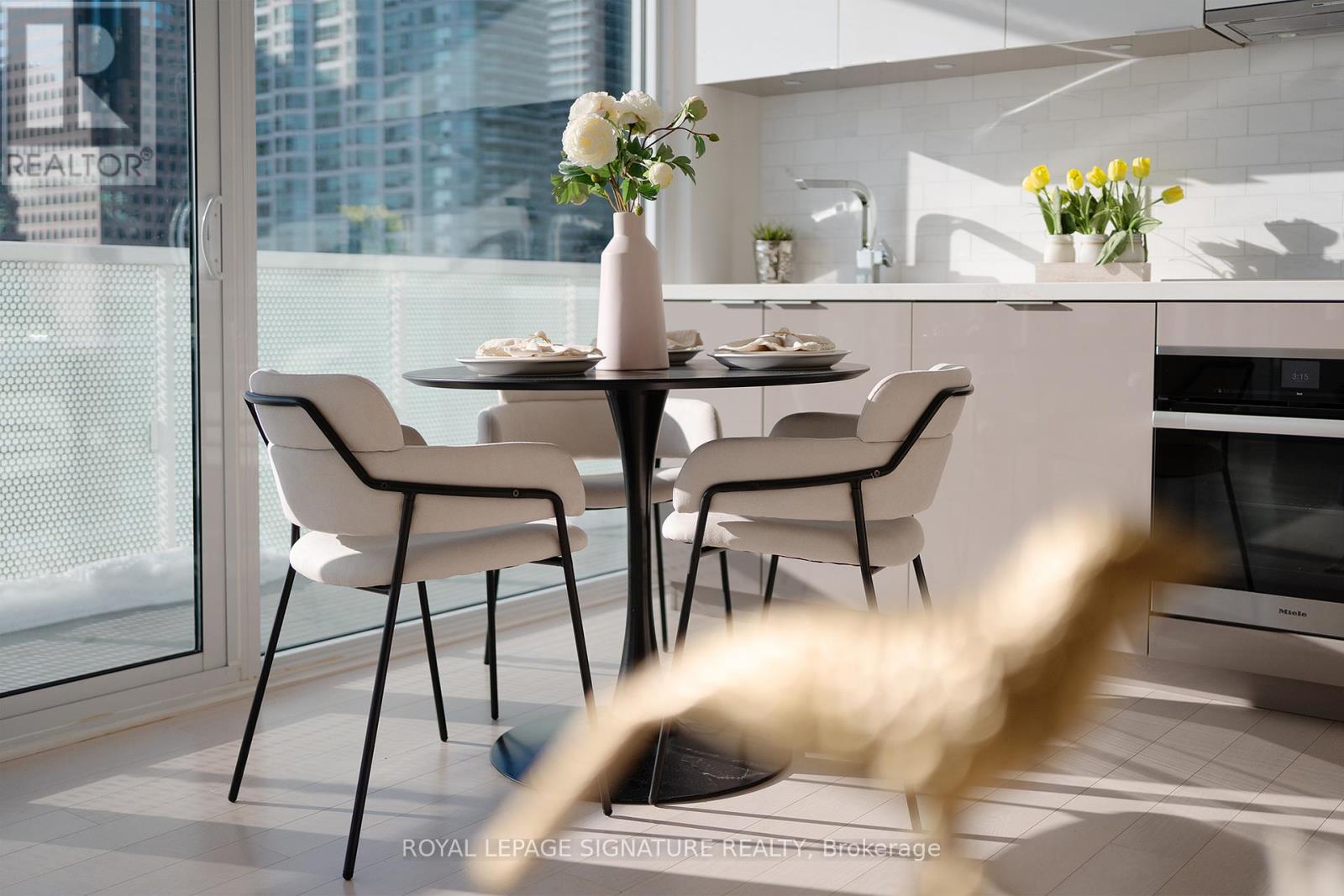 711 - 15 Queens Quay E, Toronto, Ontario  M5E 0C5 - Photo 19 - C12840148