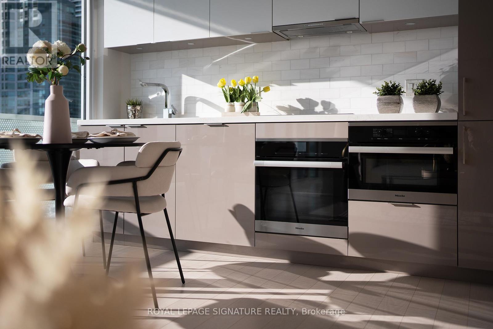 711 - 15 Queens Quay E, Toronto, Ontario  M5E 0C5 - Photo 24 - C12840148