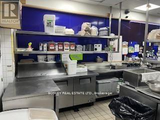 Entire Main Floor - 1184 Queen Street W, Toronto, Ontario  M6J 1J5 - Photo 25 - C12840156