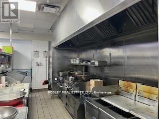 Entire Main Floor - 1184 Queen Street W, Toronto, Ontario  M6J 1J5 - Photo 27 - C12840156