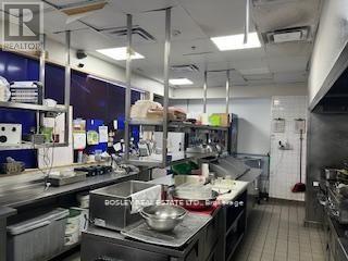 Entire Main Floor - 1184 Queen Street W, Toronto, Ontario  M6J 1J5 - Photo 31 - C12840156