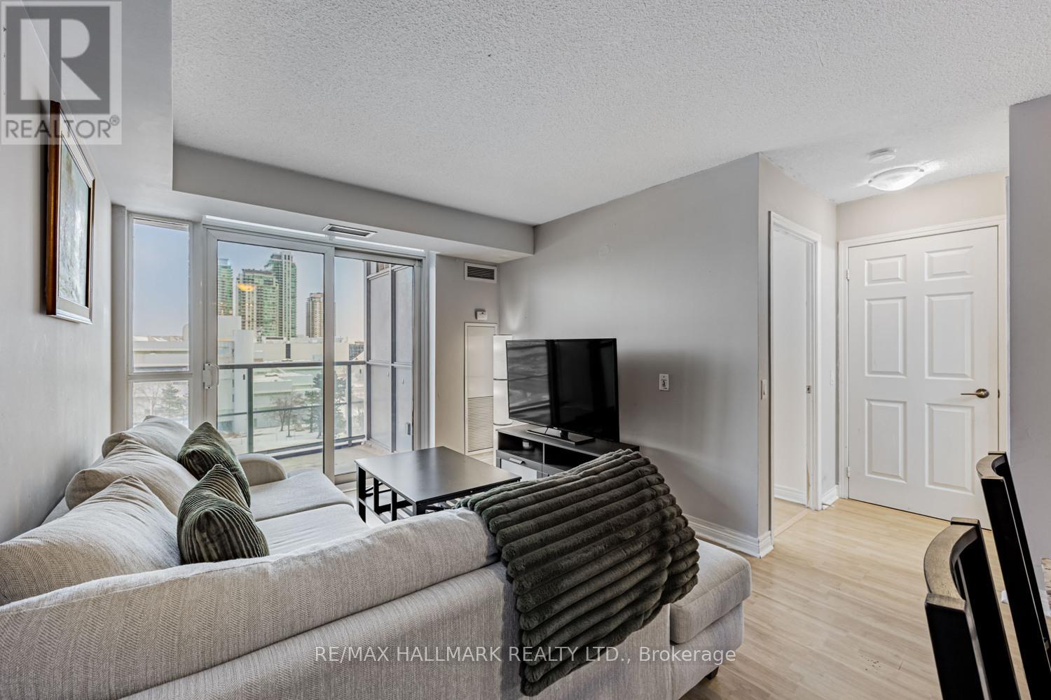 708 - 83 Borough Drive, Toronto, Ontario  M1P 5E4 - Photo 4 - E12840054