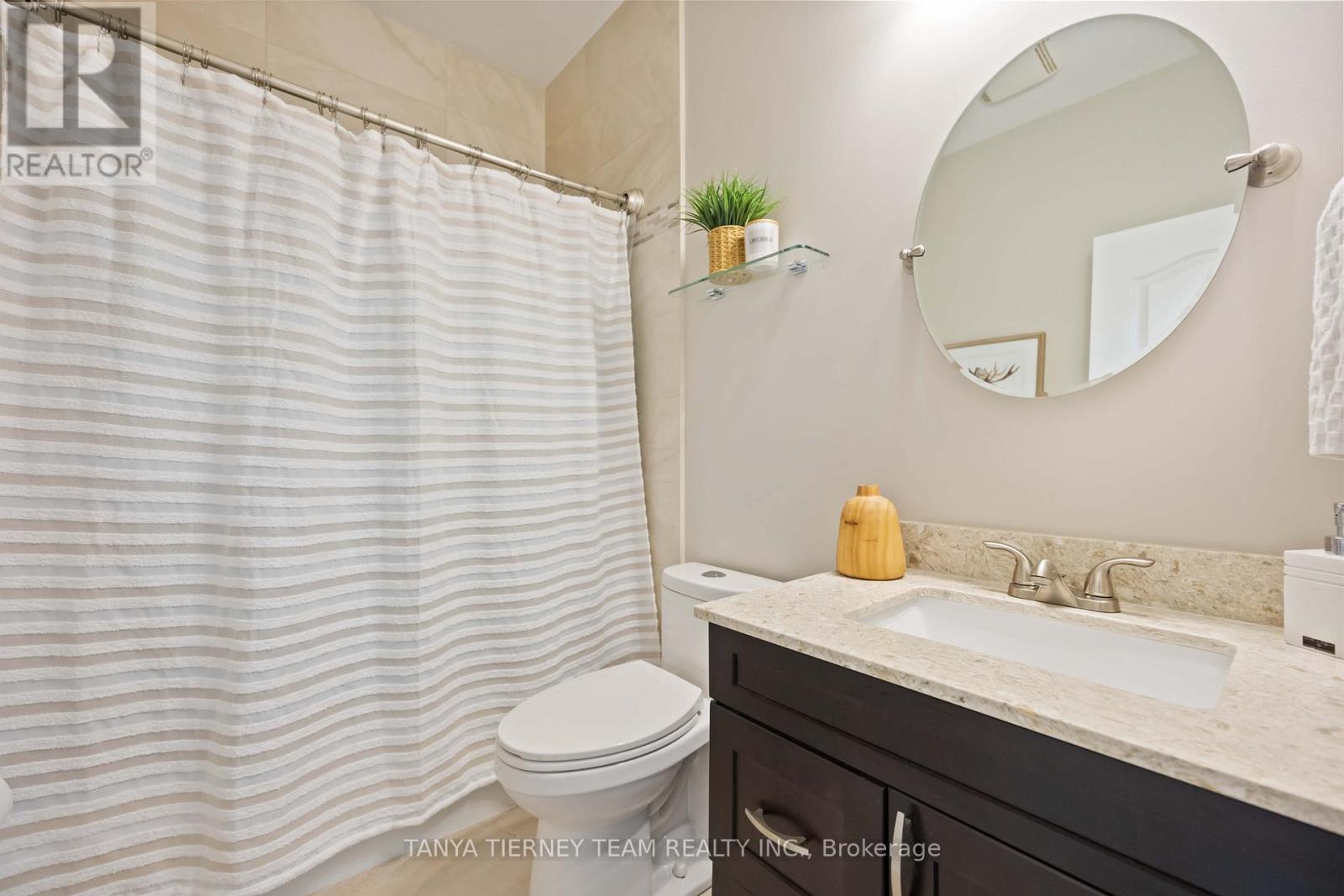 16 Cody Avenue, Whitby, Ontario  L1M 1K8 - Photo 24 - E12840162