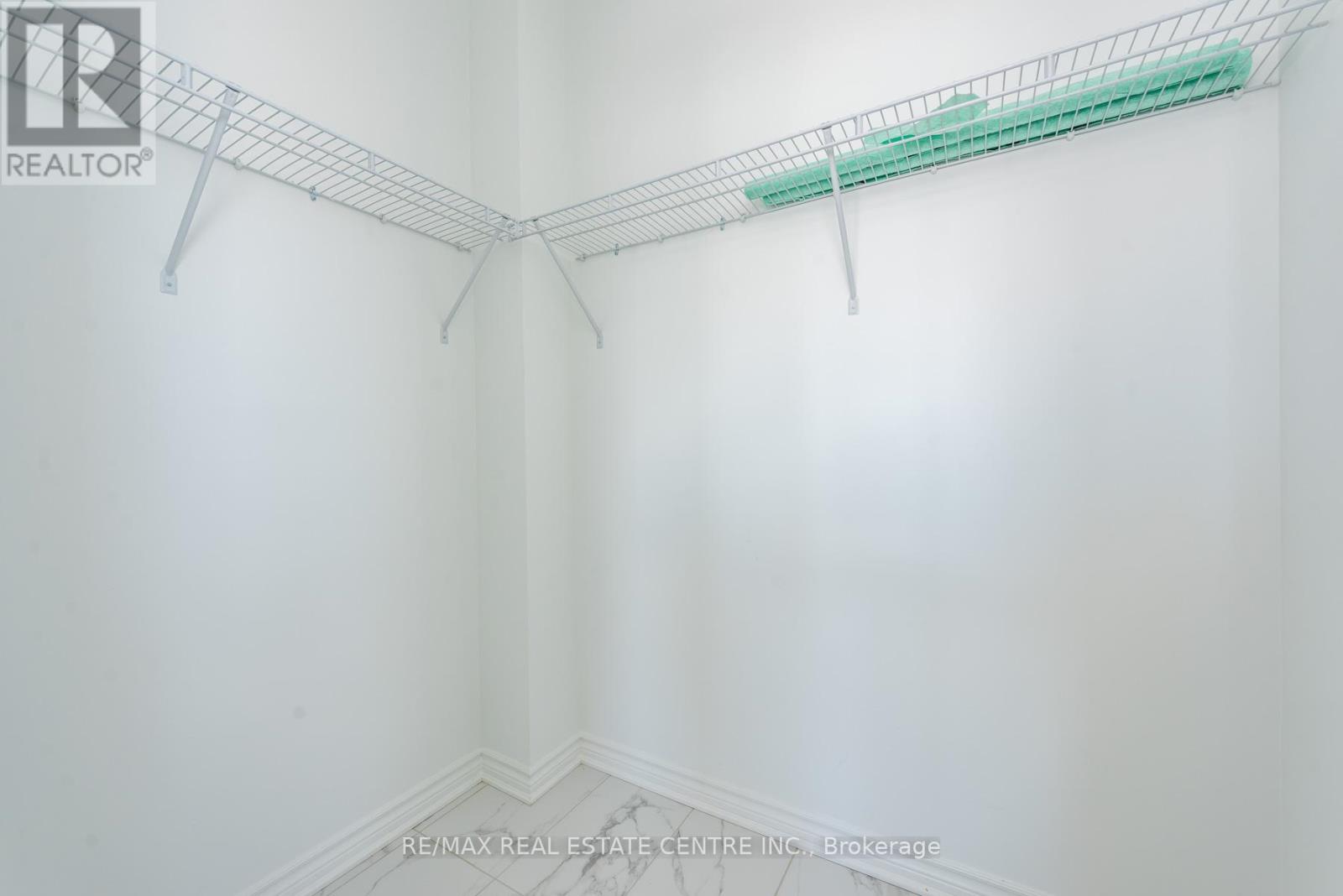 Unknown Address, ,     - Photo 8 - W12820614