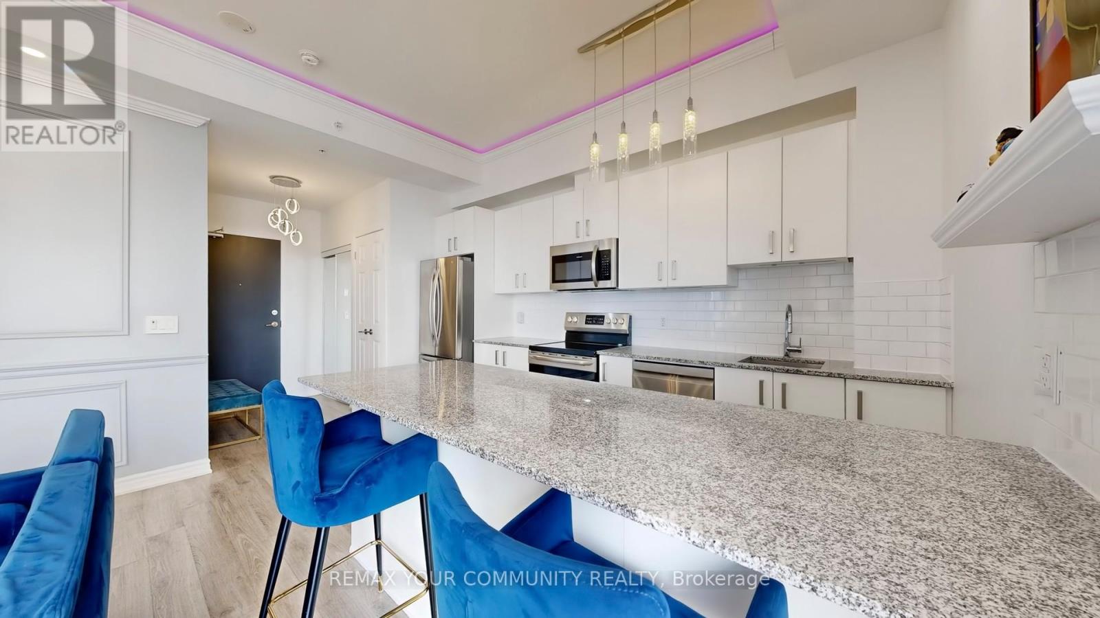 726 - 11611 Yonge Street, Richmond Hill, Ontario  L4E 1G2 - Photo 14 - N12840012