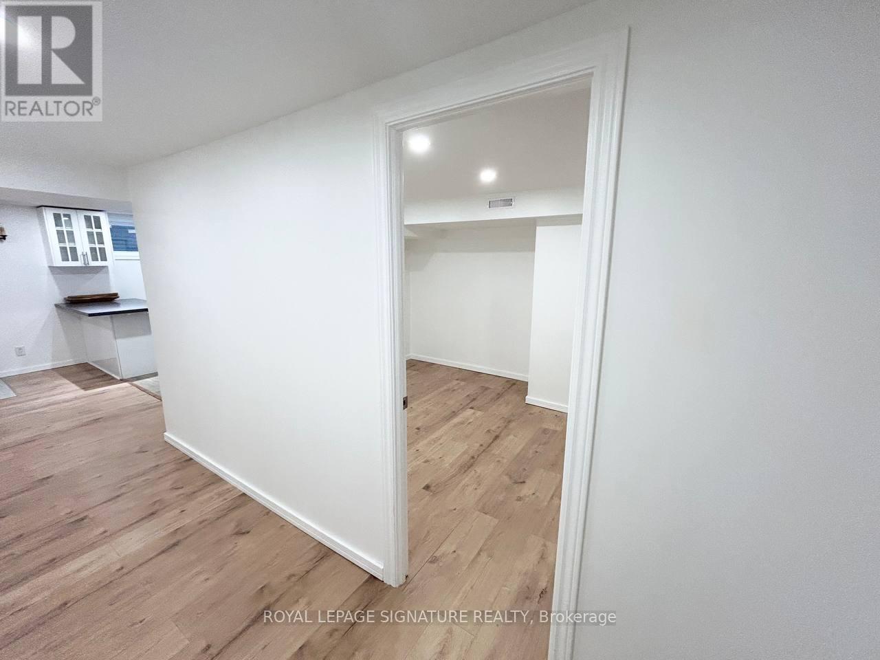 Bsmt - 89 Pioneer Lane, Vaughan, Ontario L4L 2J2 - Photo 11 - N12840034