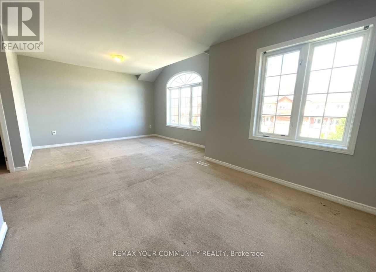 1385 Hunter (Main Flr) Street, Innisfil, Ontario  L9S 4B7 - Photo 15 - N12840098