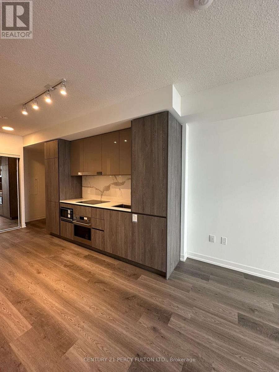 4007 - 8 INTERCHANGE WAY, Vaughan, Ontario