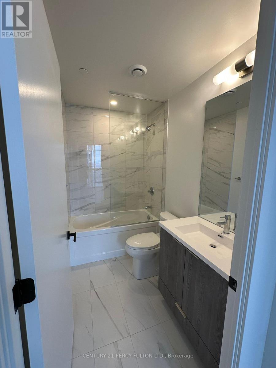 4007 - 8 Interchange Way, Vaughan, Ontario  L4K 0R2 - Photo 10 - N12840120