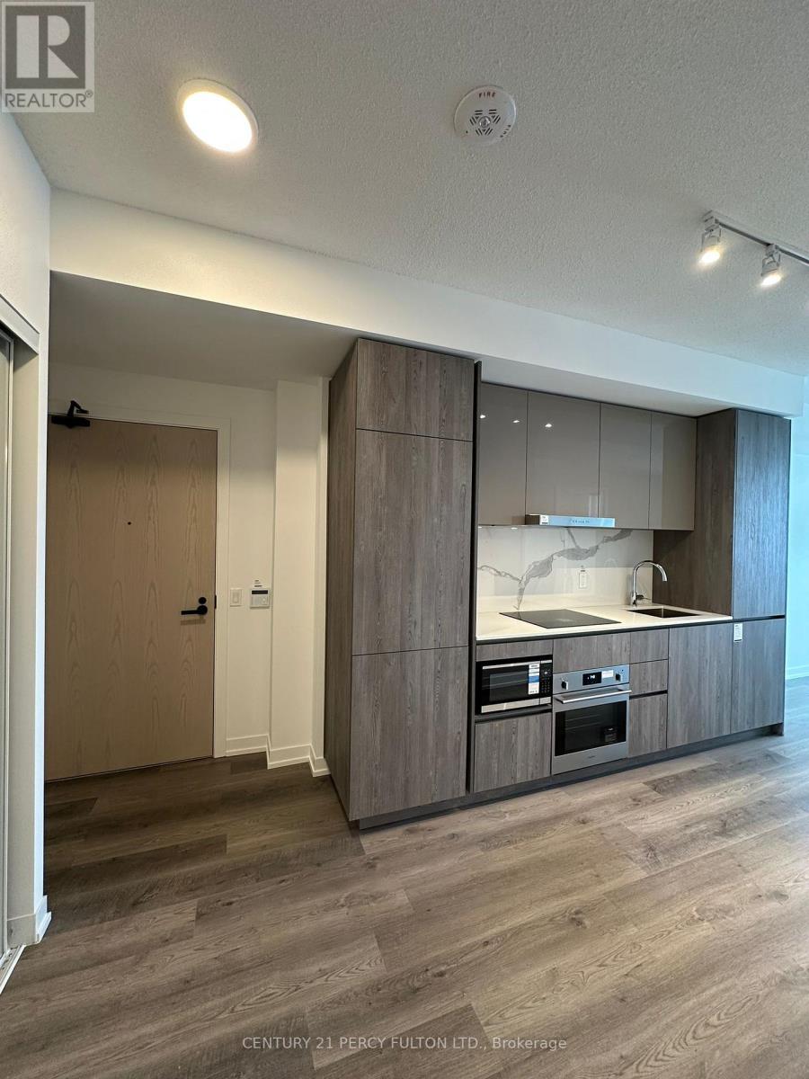 4007 - 8 Interchange Way, Vaughan, Ontario  L4K 0R2 - Photo 2 - N12840120