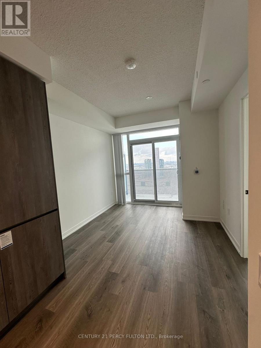 4007 - 8 Interchange Way, Vaughan, Ontario  L4K 0R2 - Photo 4 - N12840120