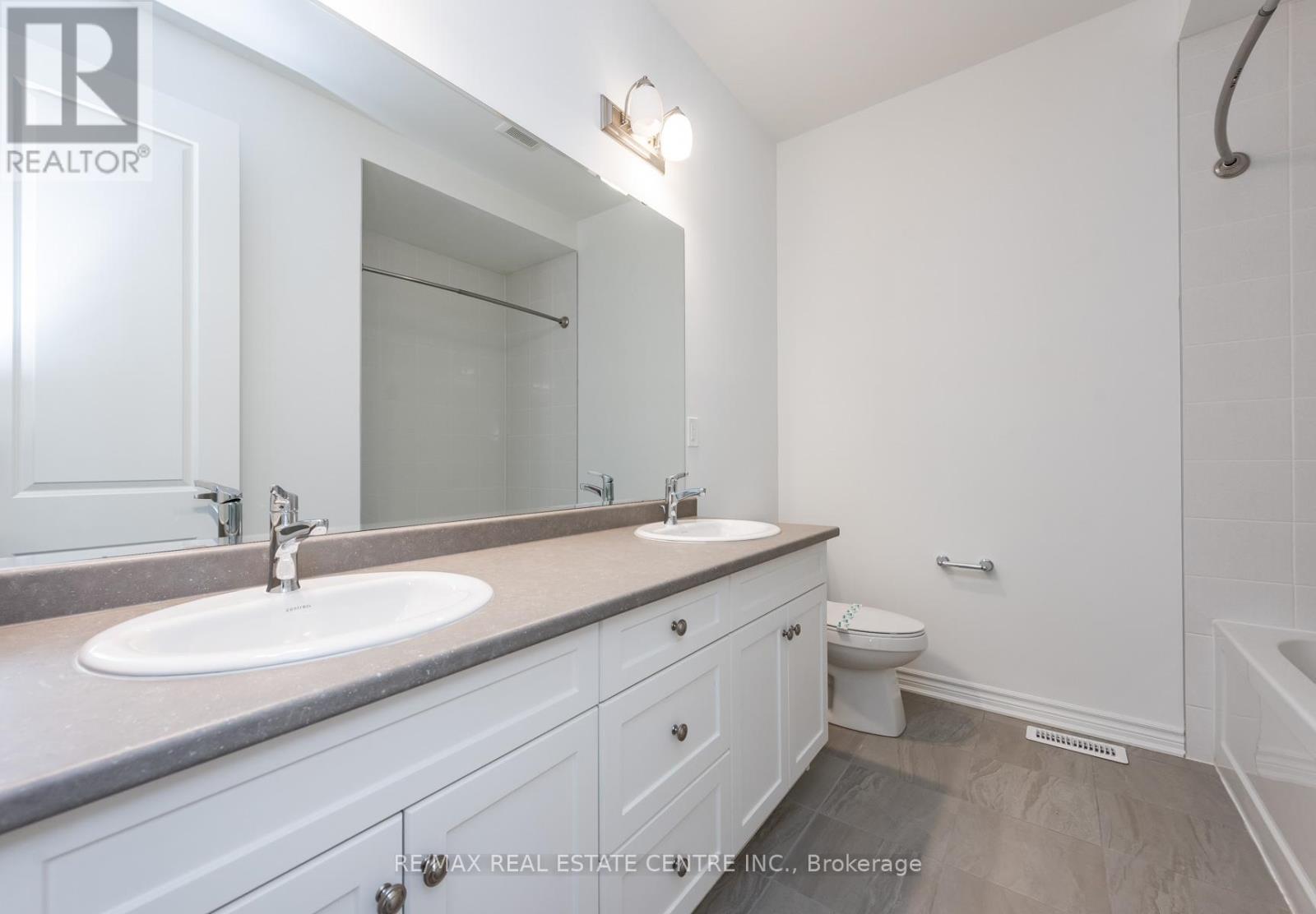 Unknown Address, ,     - Photo 24 - W12820614