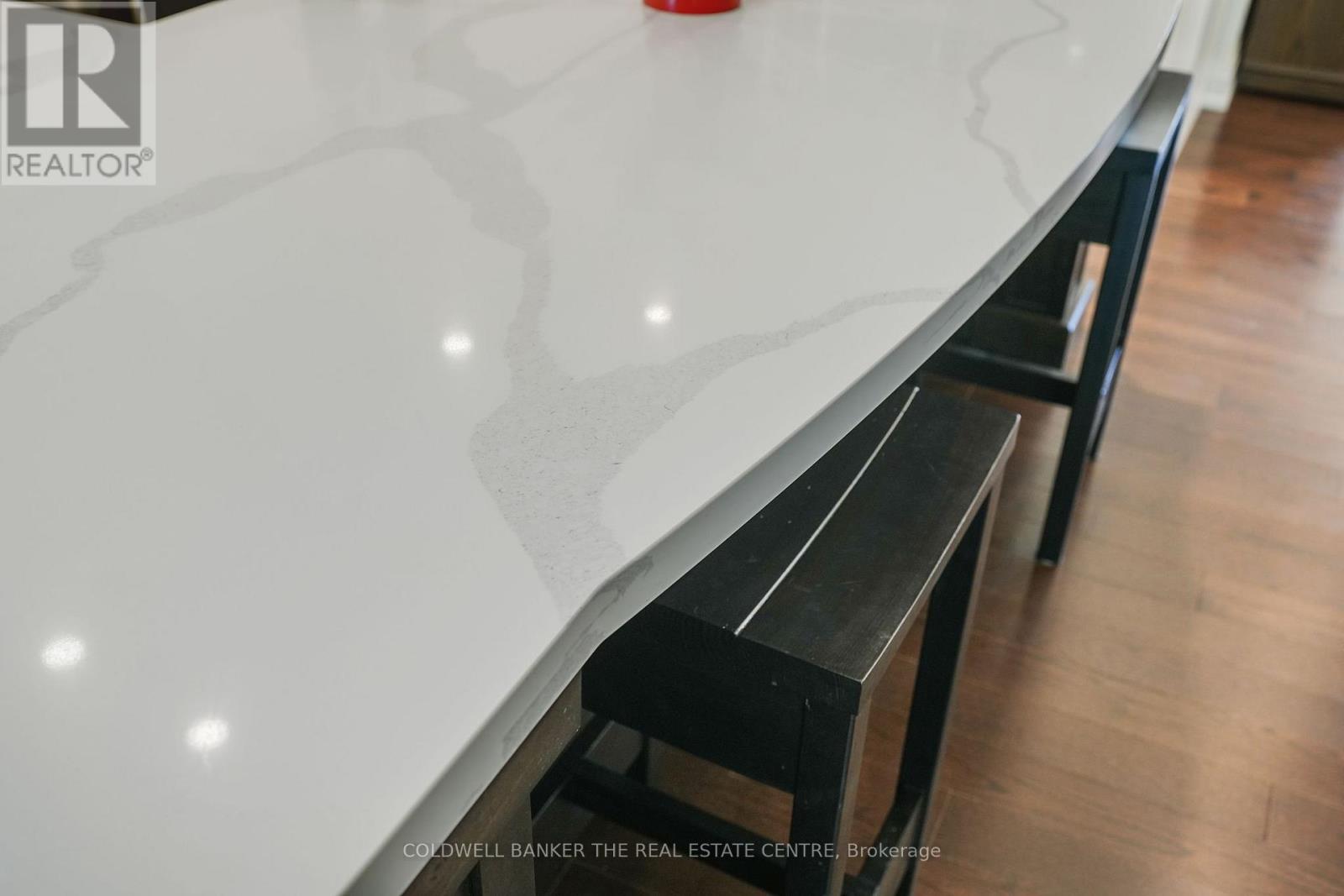 34 Oakwood Avenue, Tiny, Ontario  L9M 0J2 - Photo 12 - S12840090