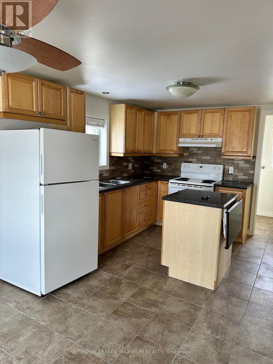 1 - 127 Innisfil Street, Barrie, Ontario  L4N 3E6 - Photo 10 - S12840130