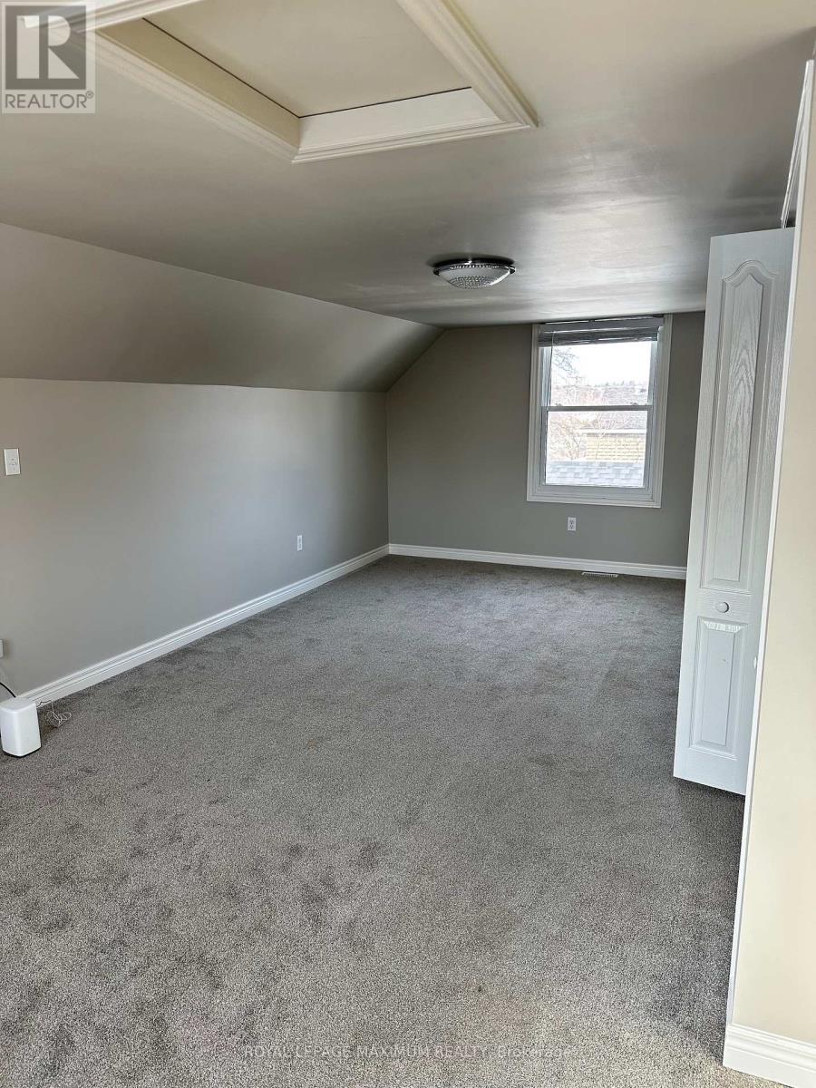 1 - 127 Innisfil Street, Barrie, Ontario  L4N 3E6 - Photo 18 - S12840130