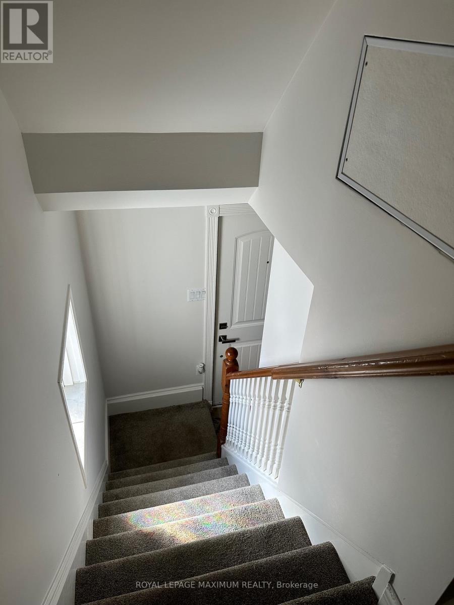 1 - 127 Innisfil Street, Barrie, Ontario  L4N 3E6 - Photo 6 - S12840130