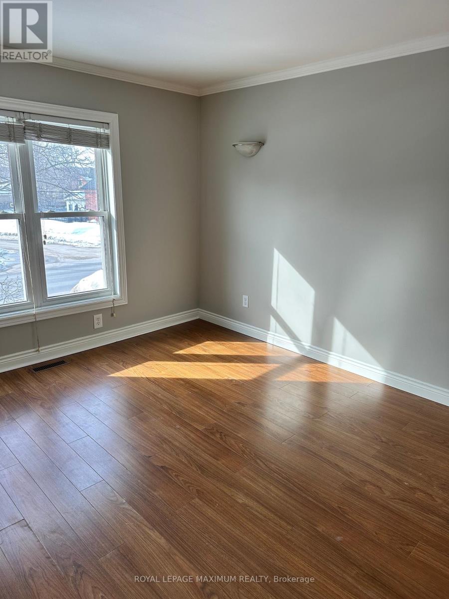 1 - 127 Innisfil Street, Barrie, Ontario  L4N 3E6 - Photo 8 - S12840130