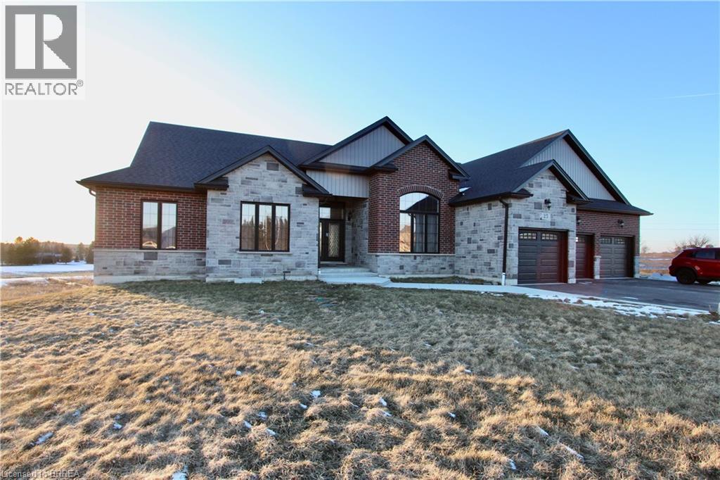 25 Bowen Place Unit# Upper, Oakland, Ontario  N0E 1L0 - Photo 3 - 40797921