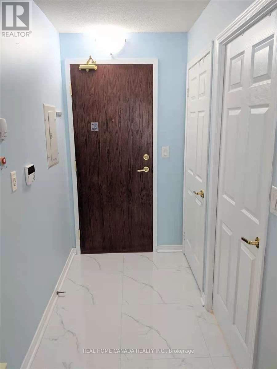 116 - 55 Via Rosedale Way, Brampton, Ontario  L6R 0V1 - Photo 9 - W12840010