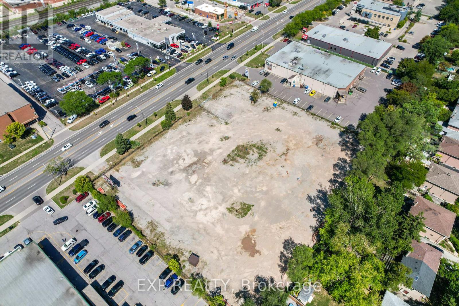 2362 Fairview Street, Burlington, Ontario  L7R 2E4 - Photo 2 - W12840014