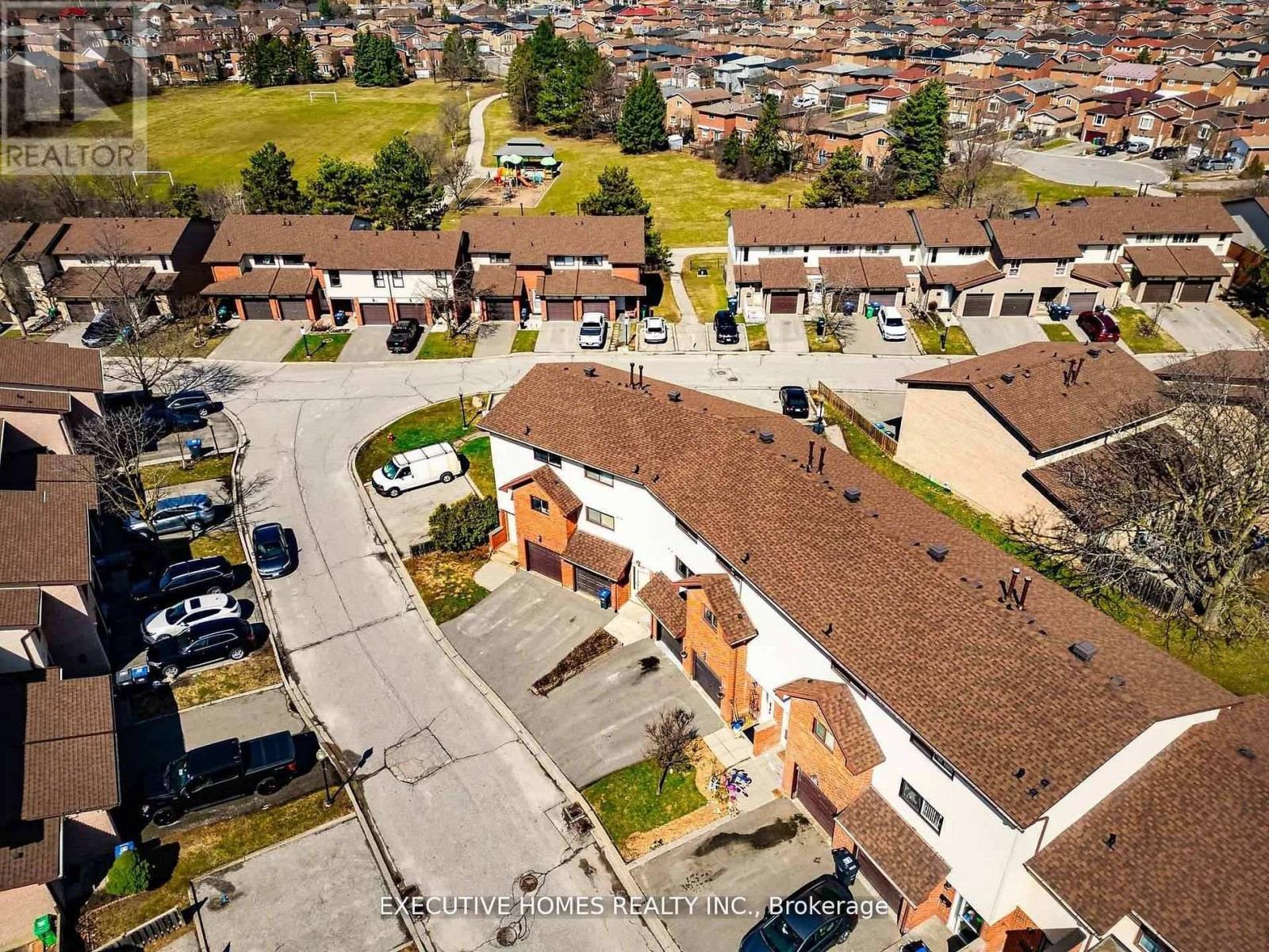 60 - 61 Collins Crescent, Brampton, Ontario  L6V 3N1 - Photo 30 - W12840018