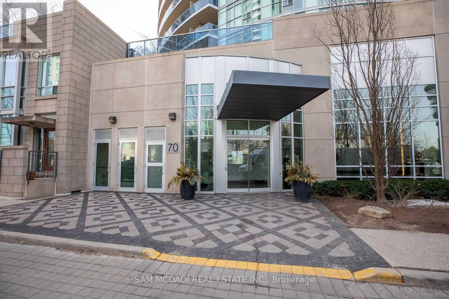 1604 - 70 Absolute Avenue, Mississauga, Ontario  L4Z 0A4 - Photo 3 - W12840032