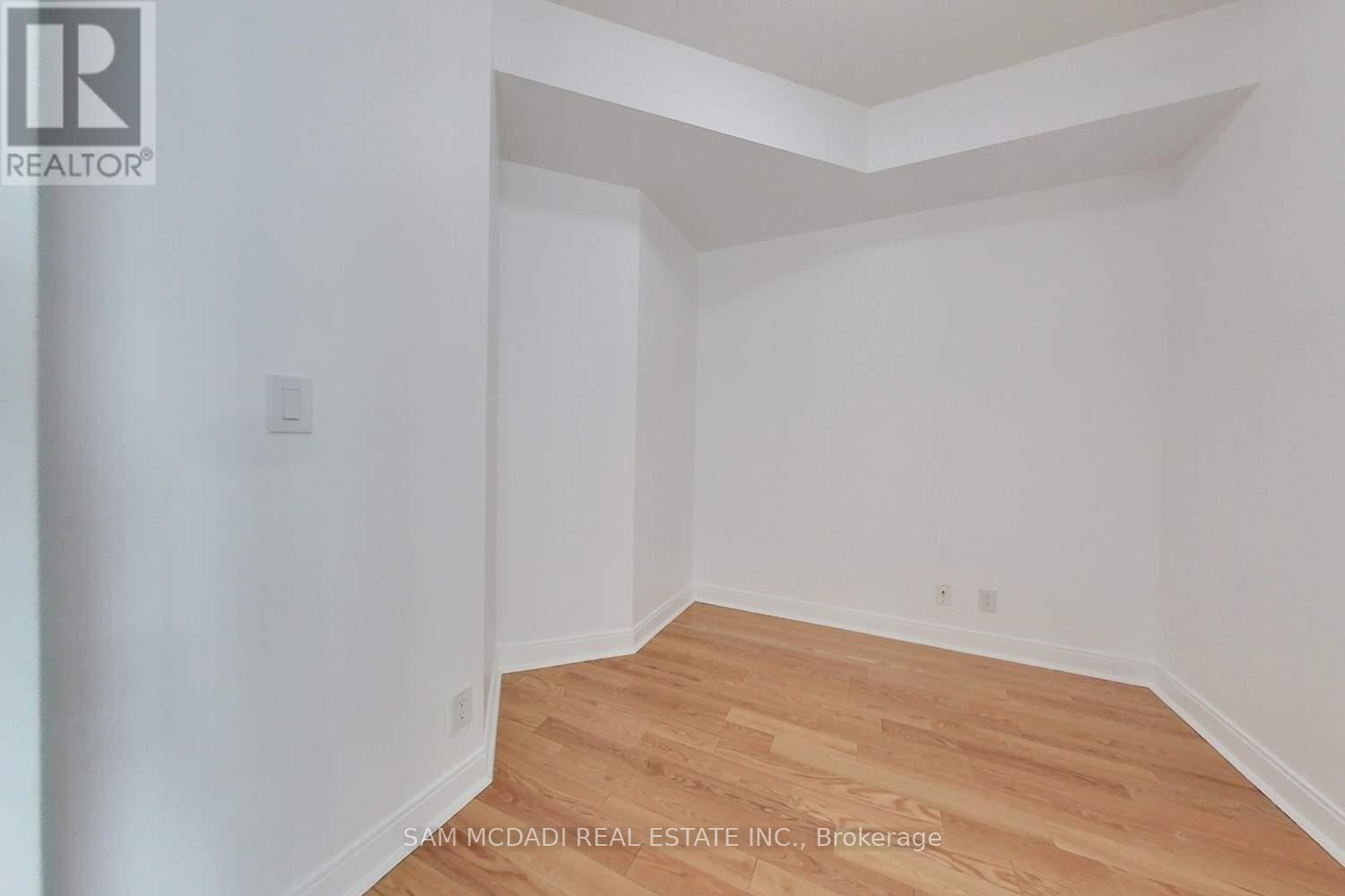 1604 - 70 Absolute Avenue, Mississauga, Ontario  L4Z 0A4 - Photo 9 - W12840032