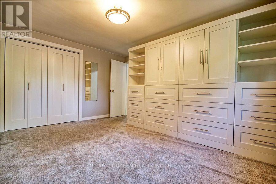 12 Joycelyn Drive, Mississauga, Ontario  L5M 1T6 - Photo 12 - W12840040