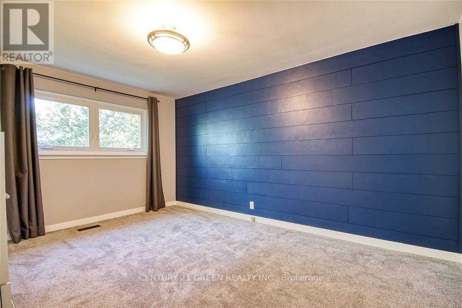 12 Joycelyn Drive, Mississauga, Ontario  L5M 1T6 - Photo 14 - W12840040